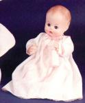 Effanbee - Twinkie - Baby Classics - Infant Dress with Angel Lace Trim - Caucasian - Poupée